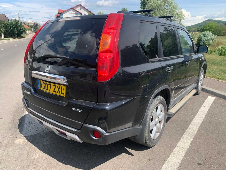 Dezmembrari Dezmembrez Piese piesa Dez Nissan X-TRAIL T31 motor 2.0dci