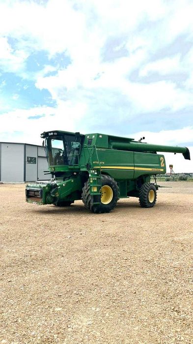 Комбайн John Deere 9770STS