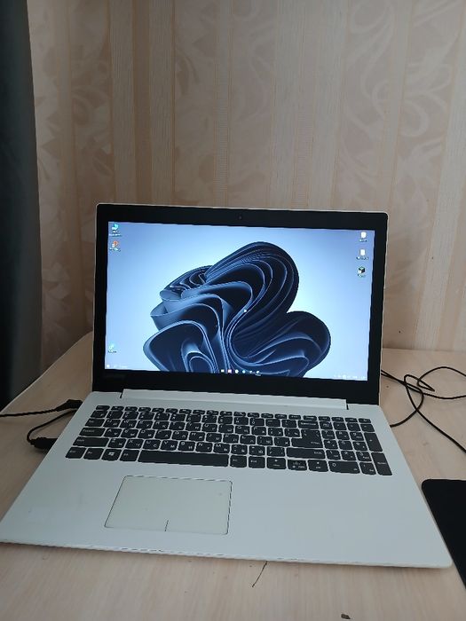 Срочно Продам ноутбук lenovo