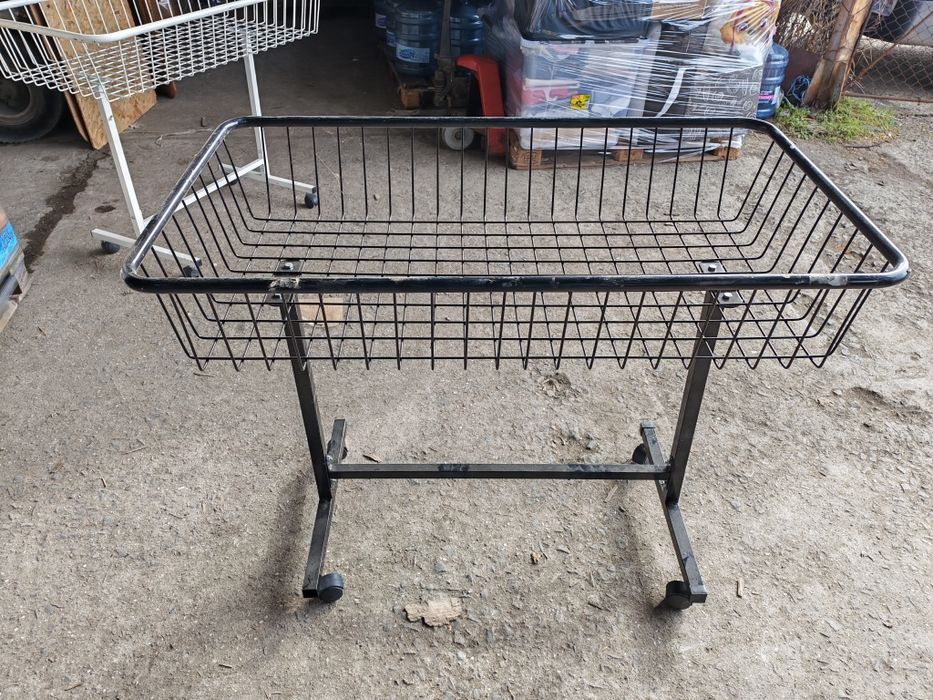 Оборудване за магазин (за дрехи)