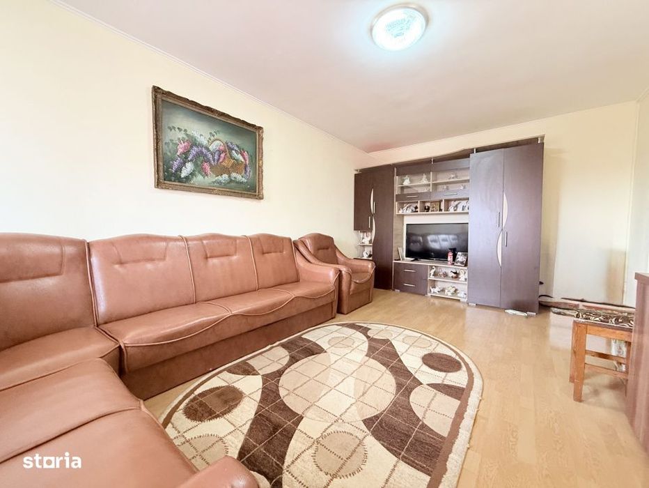 Apartament cu 3 camere de inchiriat – Zona Anda