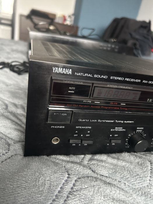 Усилвател Yamaha natural sound stereo reciever RX-300