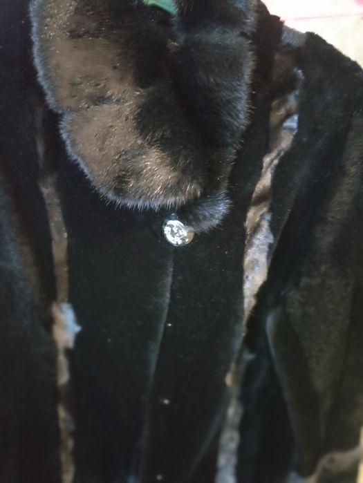 продам мутоновую шубу