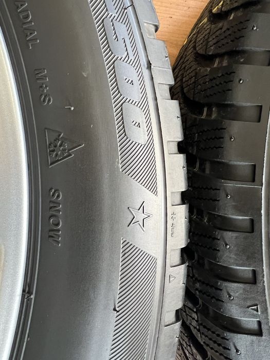 Jante Bmw I3 Iarna 8mm Bridgestone Blizzak 19 Runflat