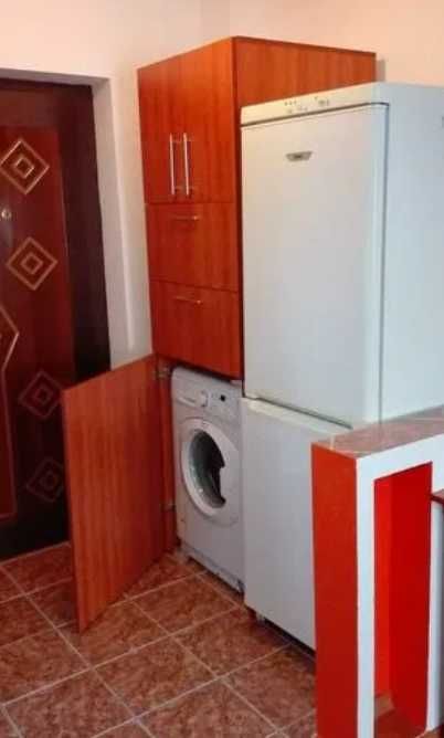 Дава се под наем Едностаен апартамент в Пловдив, Мараша - 48 кв.м за 153 € - Снимка #1