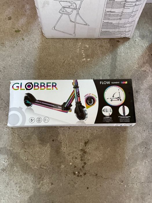 Trotinetă pliabilă Globber - Flow Element Lights Sigilata