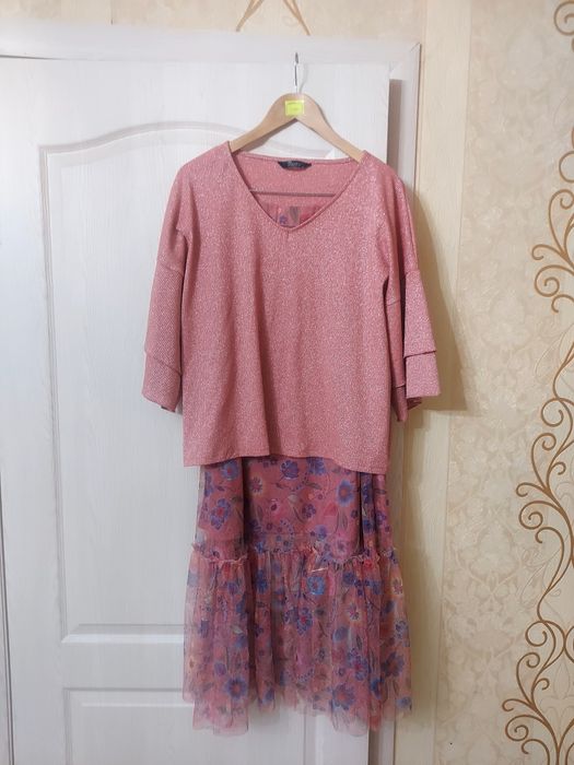 Продам юбку с кофтой