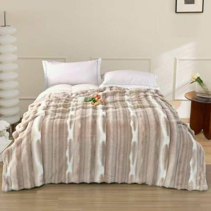 Pături groase cu blanită