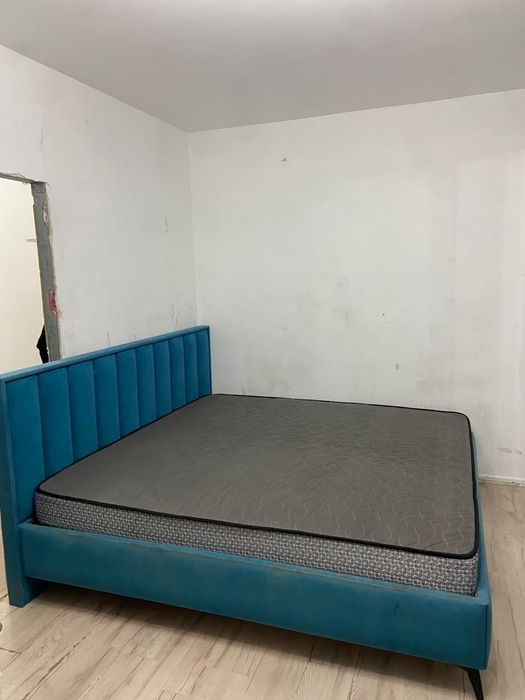 Срочно продам спальный кровать 2м 30 тысяч