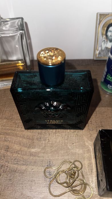 Sticle goale de parfum