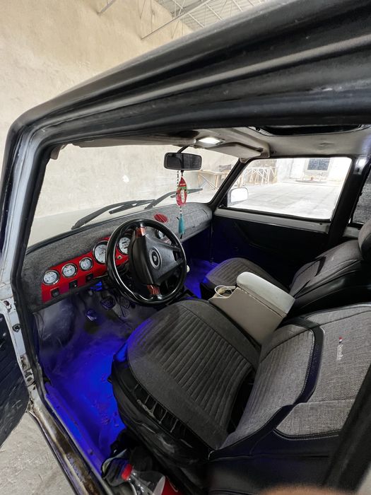 Жигули 2101……………..