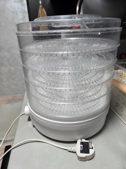 Уред за сушене на плодове