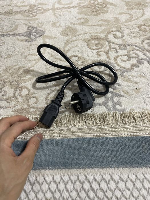 мультиварка редмонд с хорошим состоянием