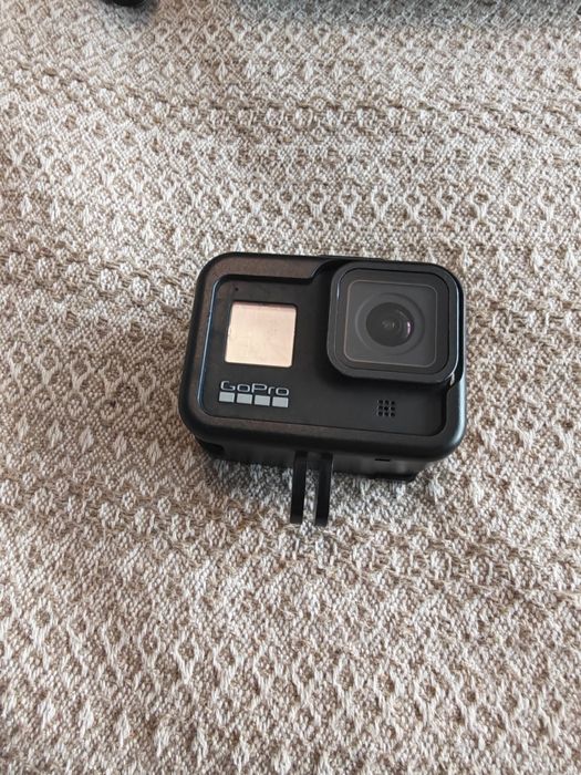 Vand Go-Pro 8 Black plus accesorii