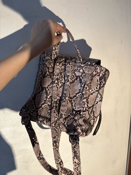 Дамски чанти/раници