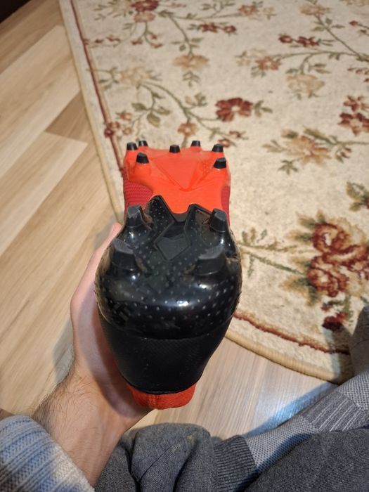 Adidas Predator Demonscale FG – originale – mărimea 44 – stare foarte