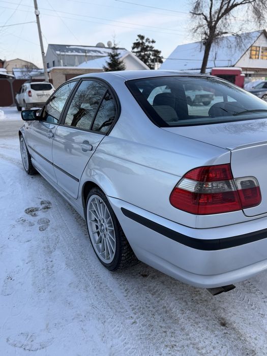 Продам BMW E46 рест