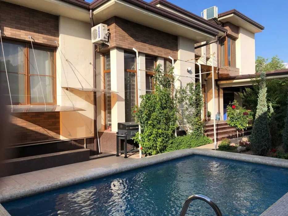 Продаётся Евродом на Шайхантахуре, Кукча махалля, 4-соток (N 9890)