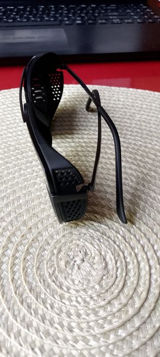 Новые солнцезащитные очки MAYBACH.