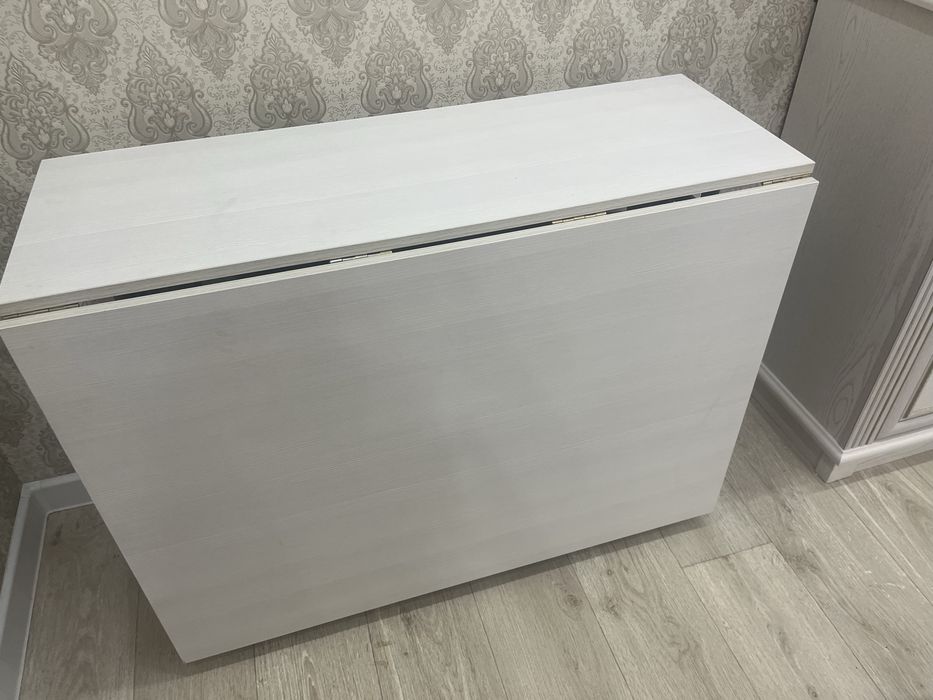 Диван, кровать, стол