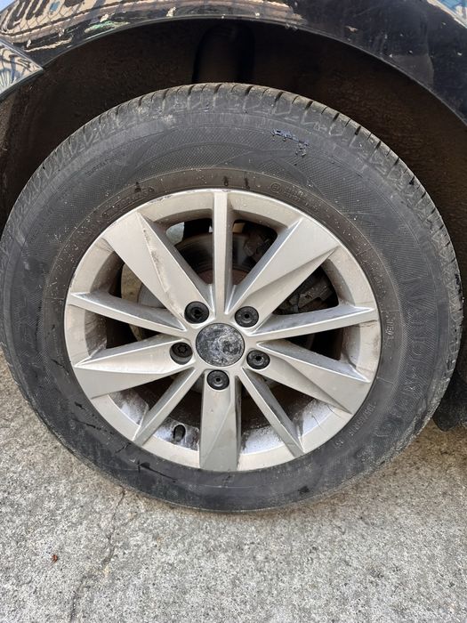 Фв голф 7 1.6тди комби на части / vw golf 7 1.6tdi