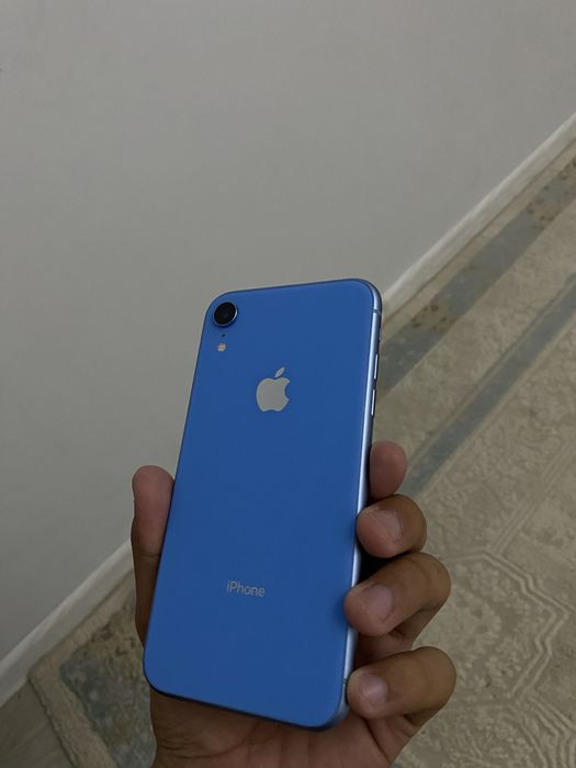 Айфон Хр 64 гб.