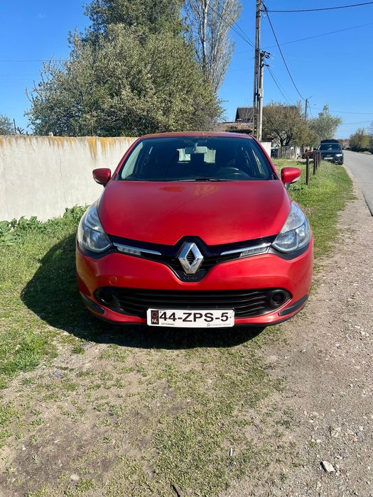 Vând Renault Clio 2013