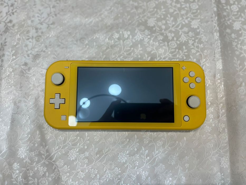Nintendo switch lite 98 GB обмен