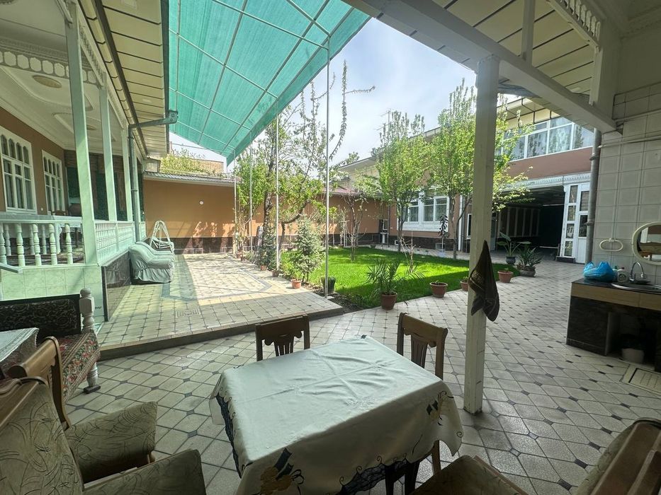 Продается Мукимий Саламатина 6,7 сотих Фасад 21/32 10 та хона