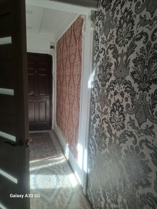 Кентау .ул.Ал Фараби 47 кв 60.