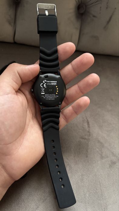 smartwatch barbatesc