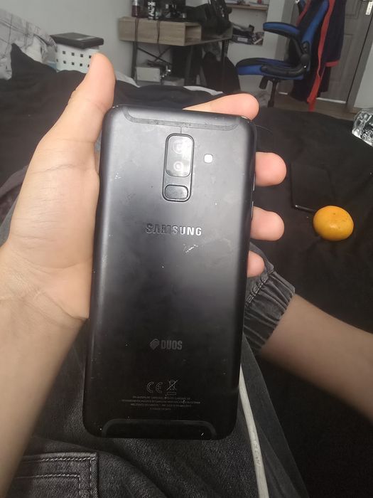 Vand samsung a6+ problema nui merge ecranu