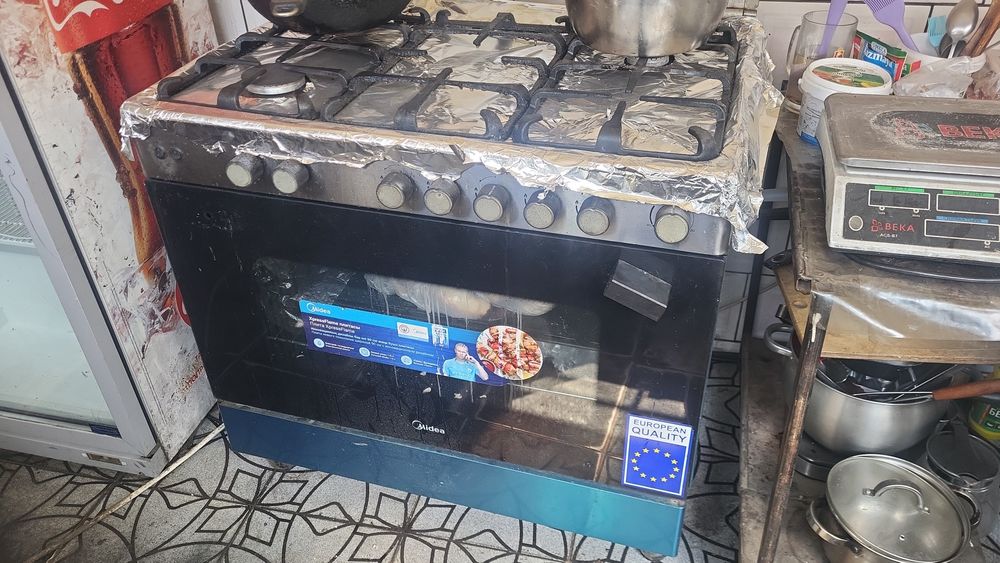 Продам все для выпечки срочно!!!