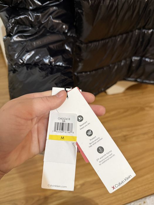 Geaca Calvin Klein Noua originala