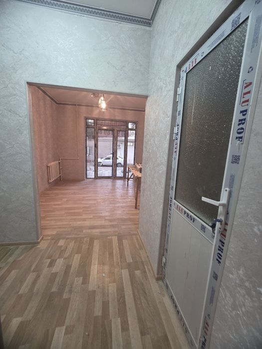 Чилонзор19 нежилой килинган 38м2 2хона 1этаж срочна сотилади