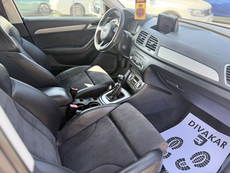 AUDI Q3 . Garantie 12 Luni