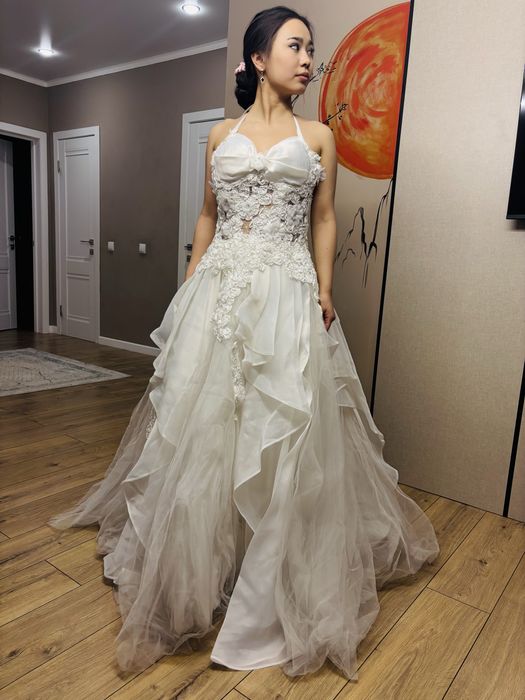 Продам платье свадебные