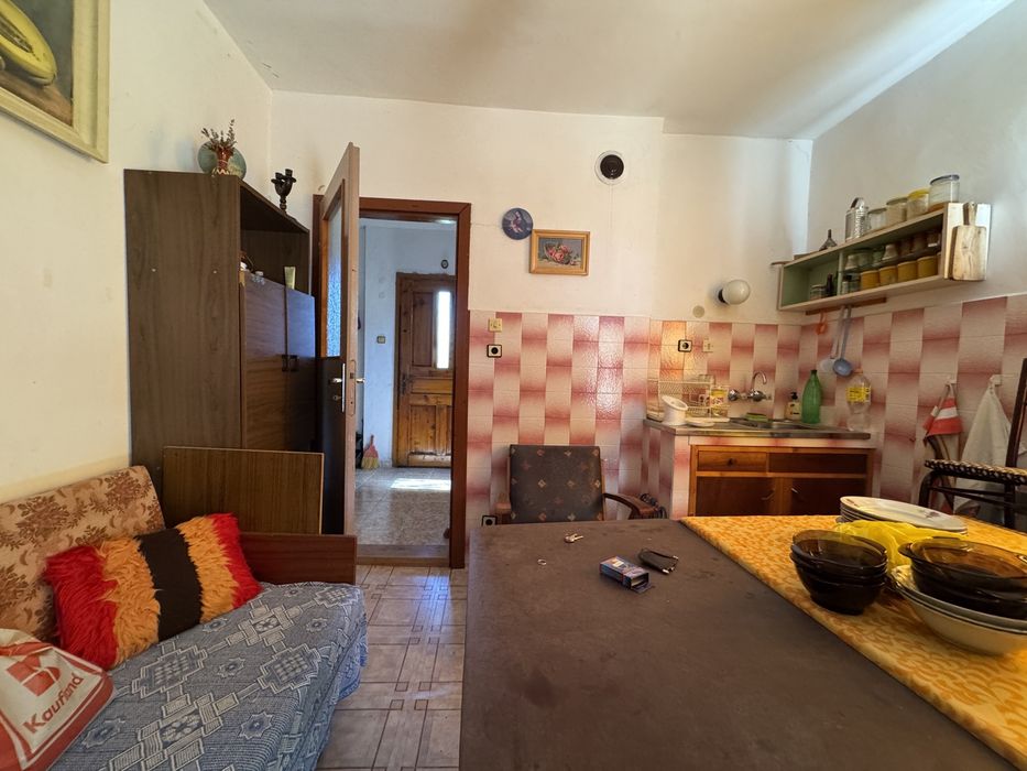 ЕКСКЛУЗИВНО! ЕРА Дръстър предлага за продажба, двуетажна къща в село П