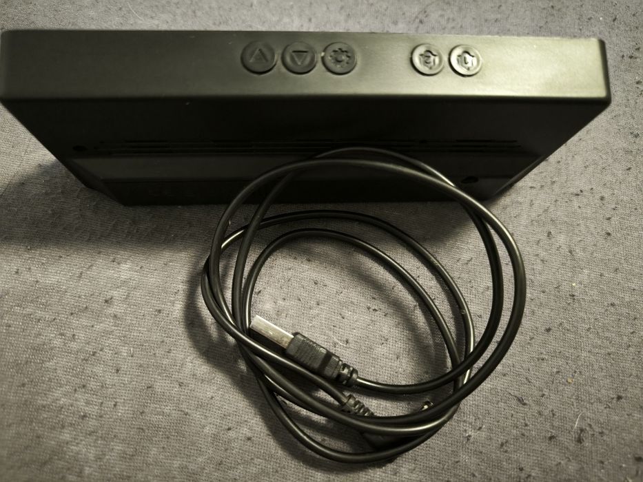 Logitech клавиатура