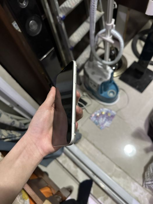 Продам айфон 11 iphone 11