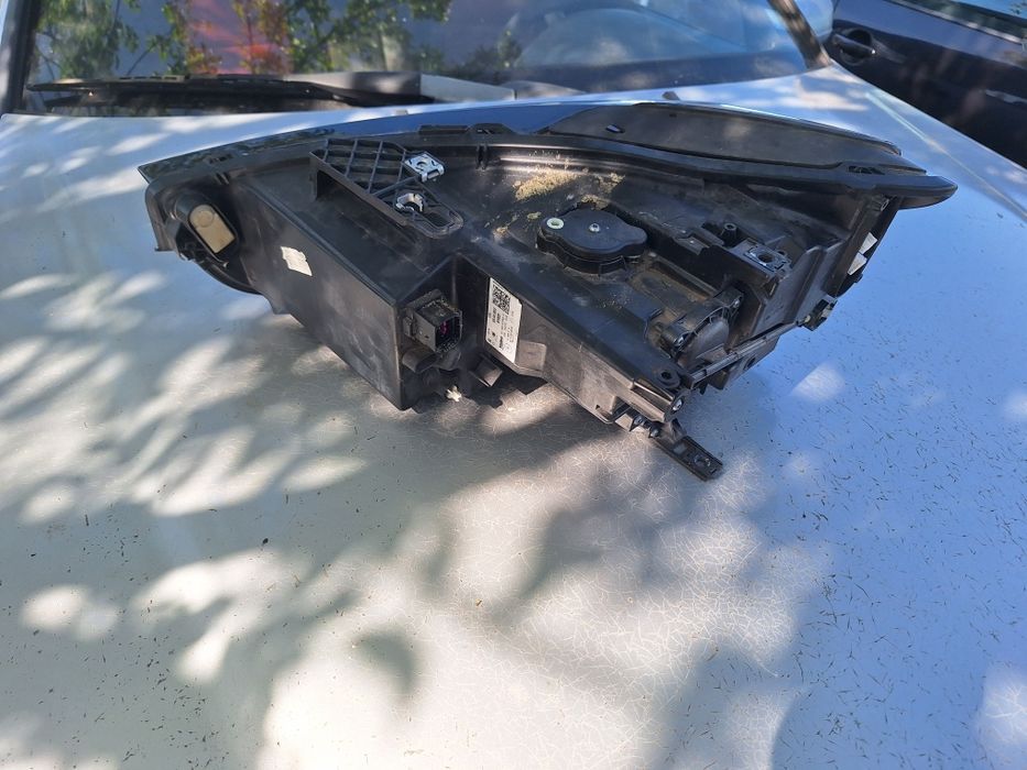 Десен Фар Ксенон За Seat Leon MK4 от 2020-2024 Година Сеат Леон МК4