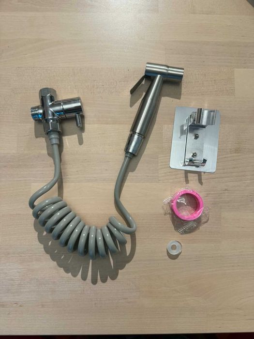 Хигиенен / интимен душ за тоалетна