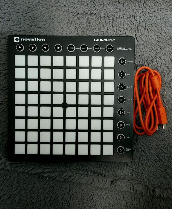 Novation Launchpad MK2