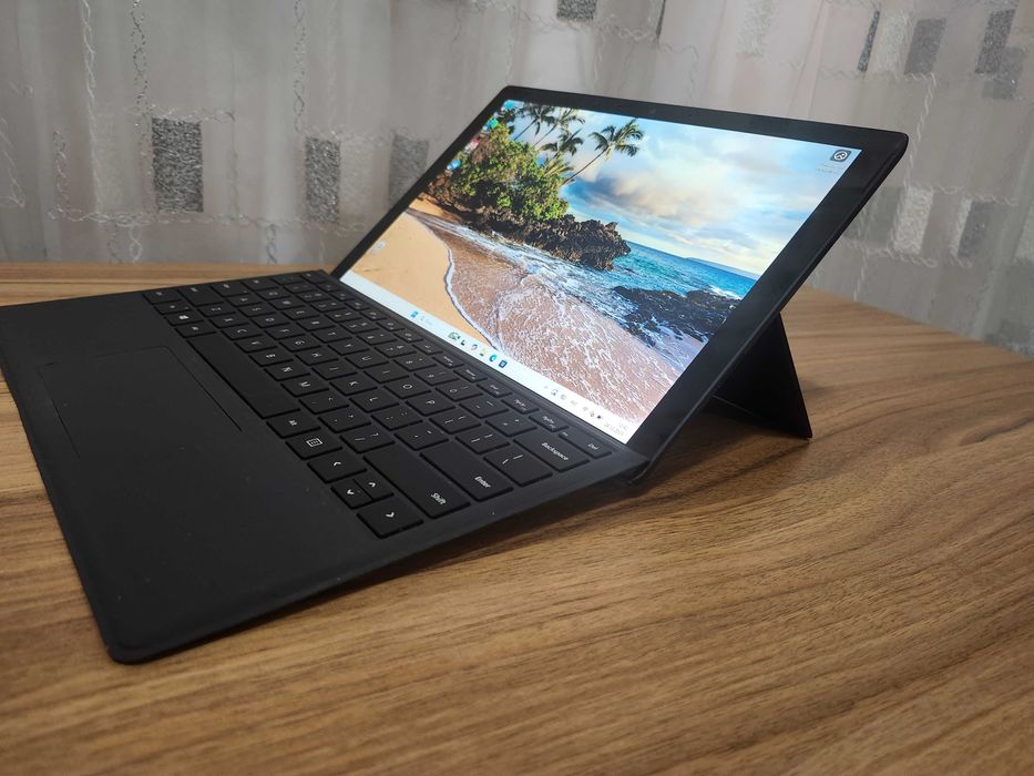 Microsoft Surface Pro 7