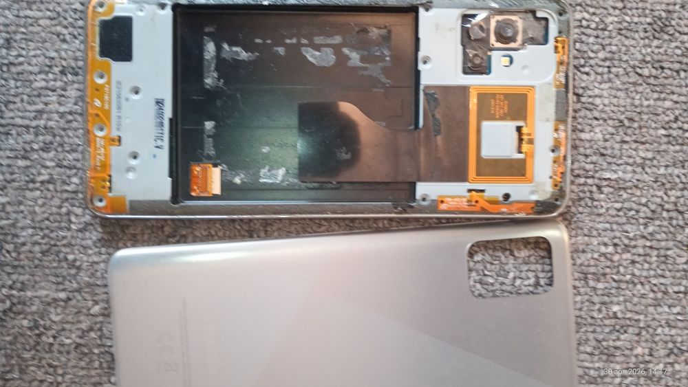 Lot telefoane și tebleta