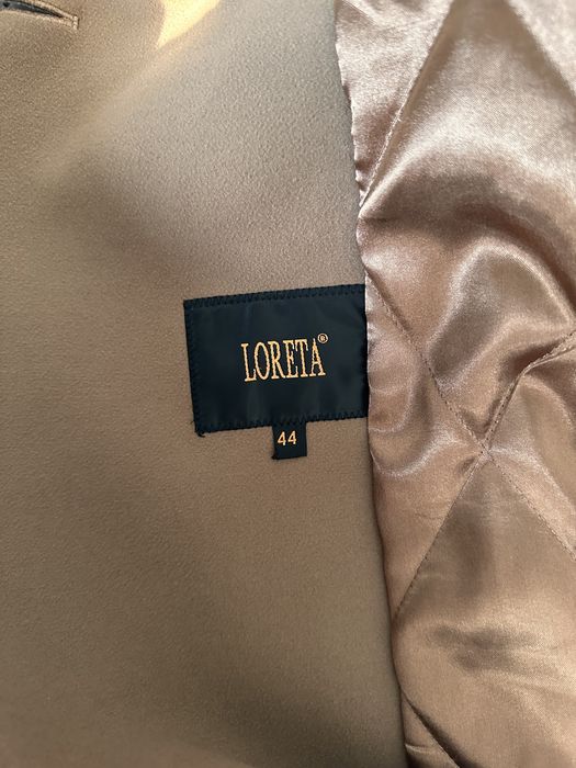 Продается зимнее пальто Loreta