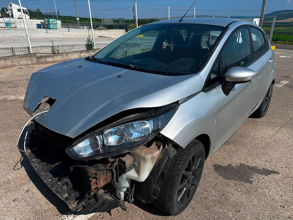 Dezmembrez Ford fiesta facelift 2014 1.0 benzina P4JB volan stanga