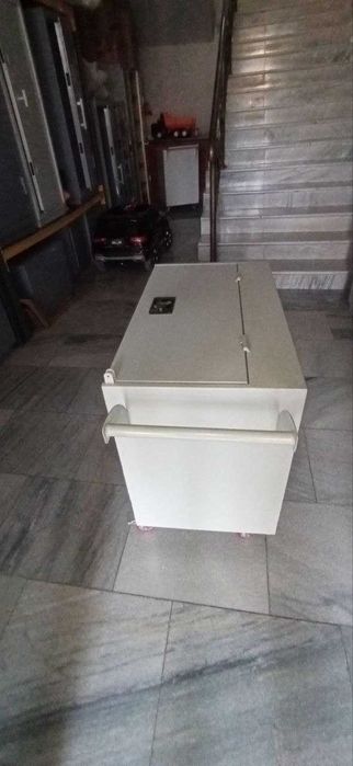 Кассовая тележка металл