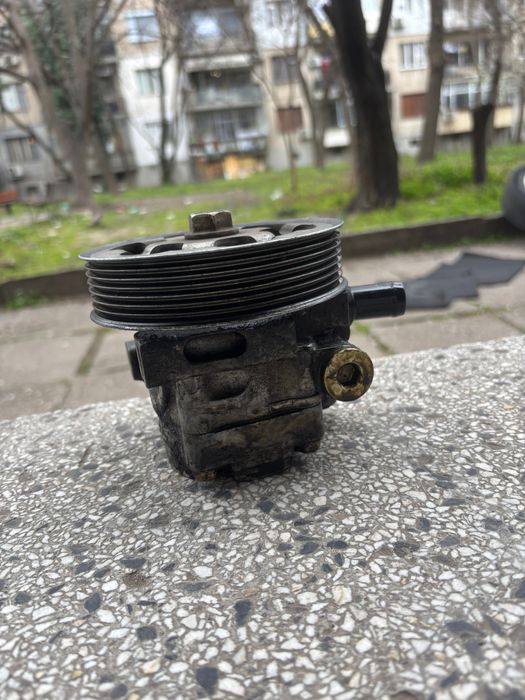 Хидравлична помпа