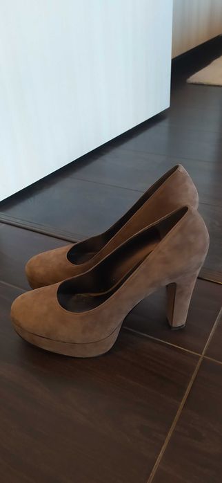 Дамски обувки платформа
